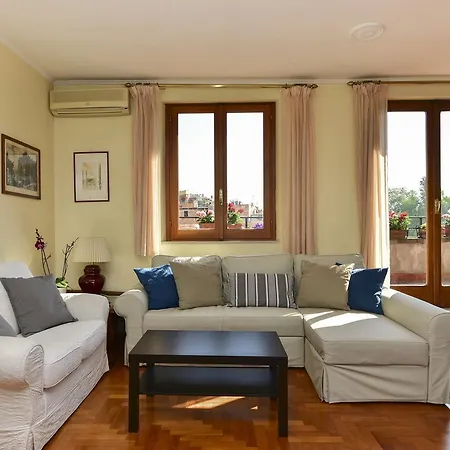 Apartment Rome At Your Feet With Terrace